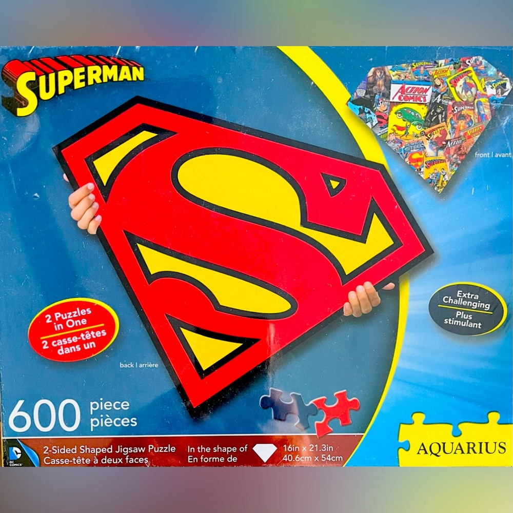 Superman 600 Piece Jigsaw Puzzle ACTION COMICS Double-Sided Shaped Puzzle NEW